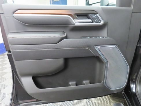 Used 2025 GMC Sierra 2500 Denali w/ Denali Reserve Package image 82