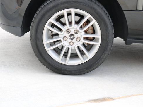 Used 2010 Land Rover Range Rover HSE AWD/4WD image 52