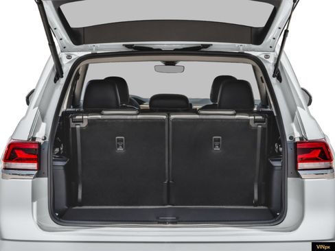 New 2026 Volkswagen Atlas SE image 9