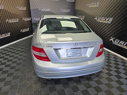 Used 2009 Mercedes-Benz C 300 4MATIC Sedan image 13
