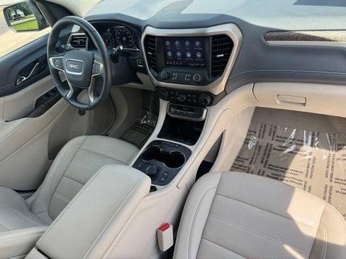 Used 2023 GMC Acadia Denali w/ Denali Ultimate Package AWD/4WD image 31