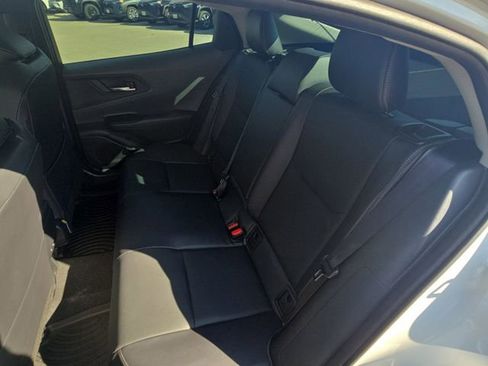 Used 2025 Toyota Prius Limited image 14