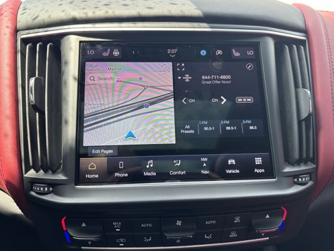 Used 2022 Maserati Levante GT AWD/4WD image 24