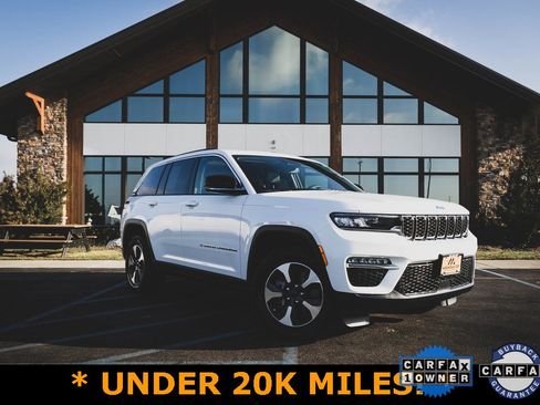 Used 2022 Jeep Grand Cherokee Limited 4xe image 1