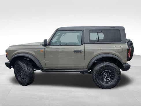 New 2026 Ford Bronco Badlands AWD/4WD image 2
