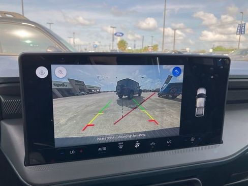 New 2026 Ford Maverick Lobo image 32