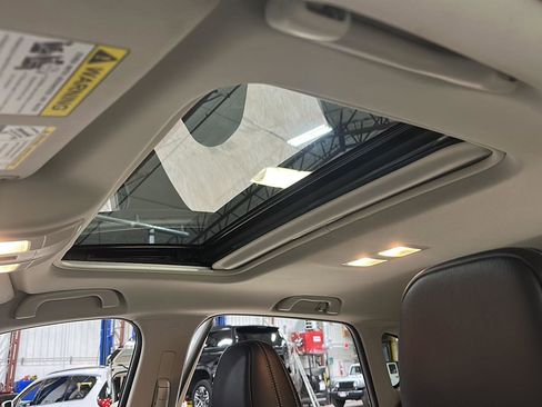 Used 2025 MAZDA CX-5 AWD 2.5 S w/ Preferred Package image 24