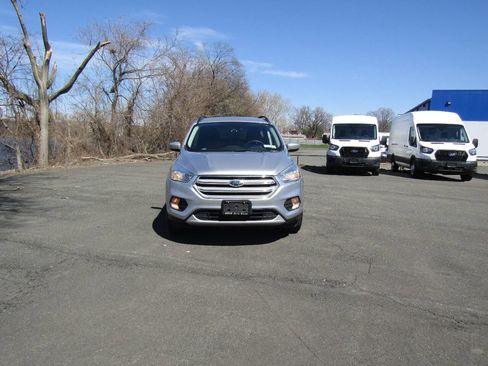 Used 2018 Ford Escape SE w/ Ford Safe & Smart Package image 10