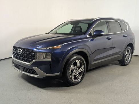 Used 2023 Hyundai Santa Fe SEL FWD image 3