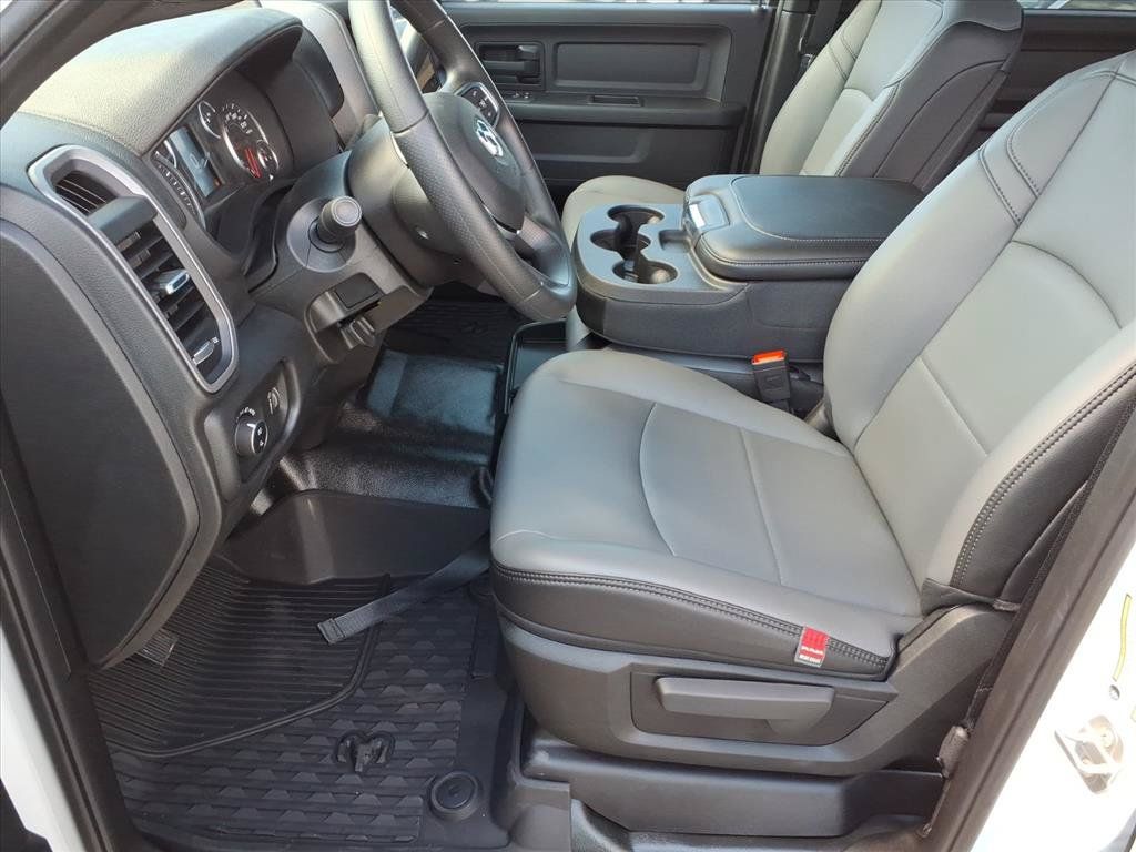 New 2026 RAM 2500 Tradesman w/ Chrome Appearance Group AWD/4WD image 12