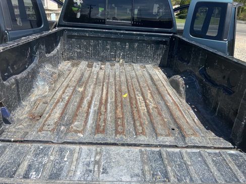 Used 2005 Nissan Titan XE AWD/4WD image 34