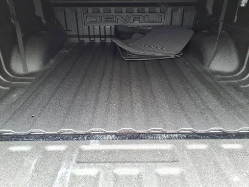 Certified 2022 GMC Canyon Denali image 21