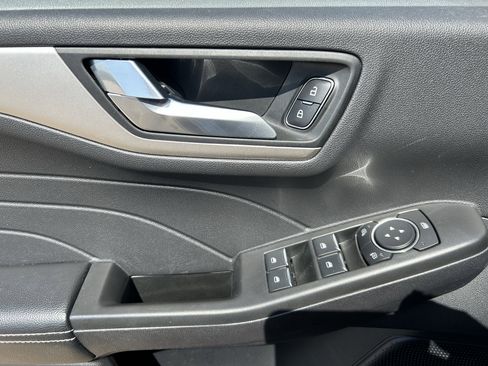 Used 2021 Ford Escape SEL AWD/4WD image 14
