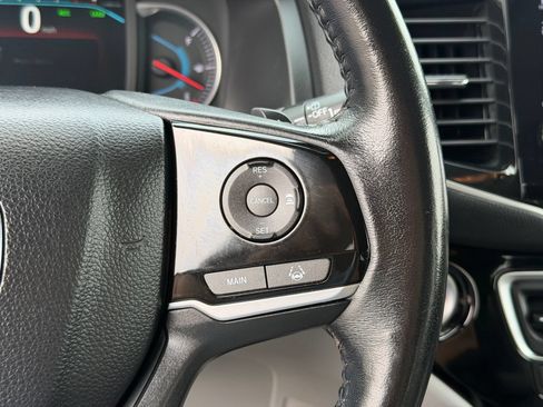 Used 2021 Honda Pilot Touring image 19