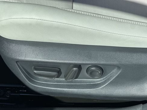 New 2026 Toyota Camry XLE AWD/4WD image 23