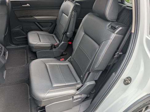 Used 2023 Volkswagen Atlas SE FWD image 17