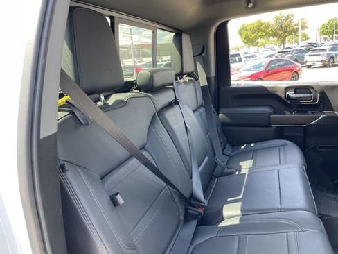 Used 2021 GMC Sierra 2500 Denali w/ Denali Ultimate Package AWD/4WD image 29