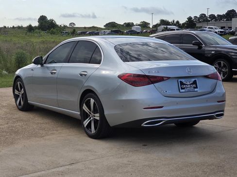 Used 2023 Mercedes-Benz C 300 Sedan image 4