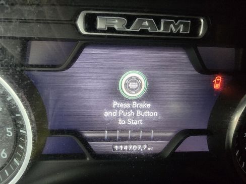 Used 2020 RAM 1500 Big Horn AWD/4WD image 32