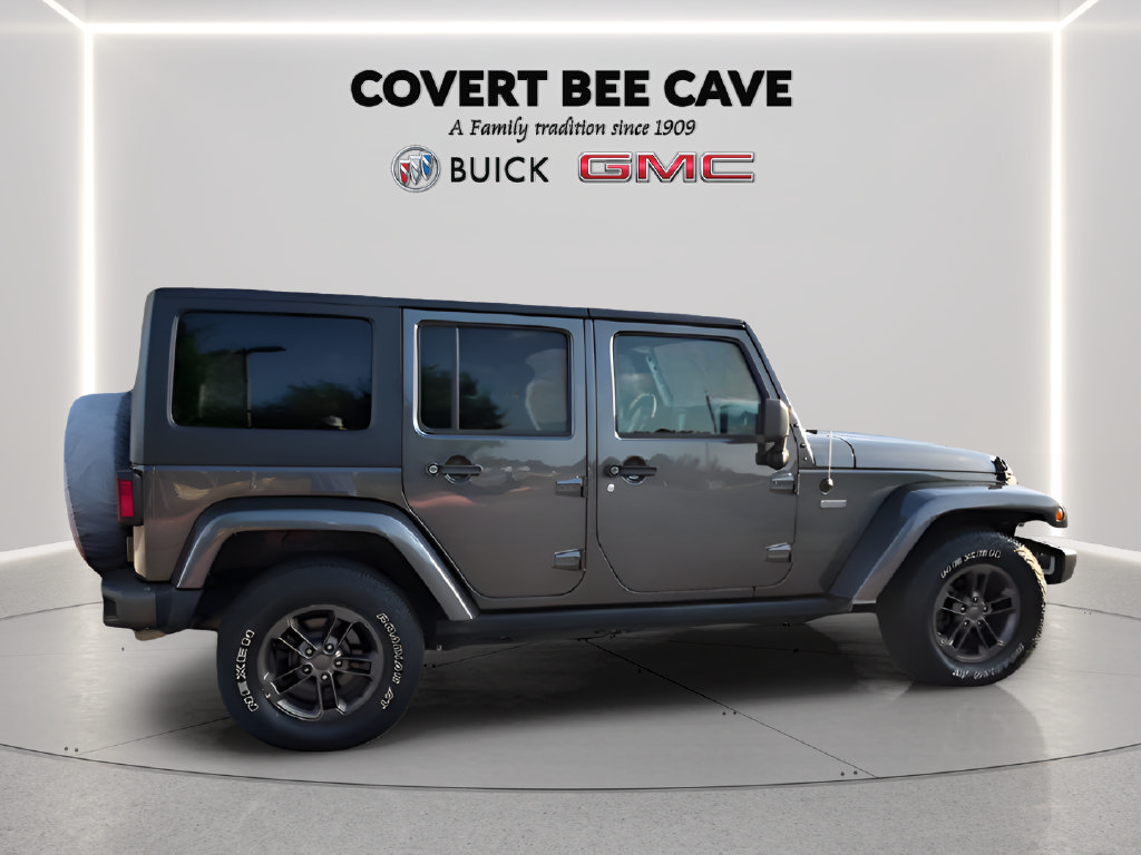 Used 2016 Jeep Wrangler Unlimited Sahara AWD/4WD image 11