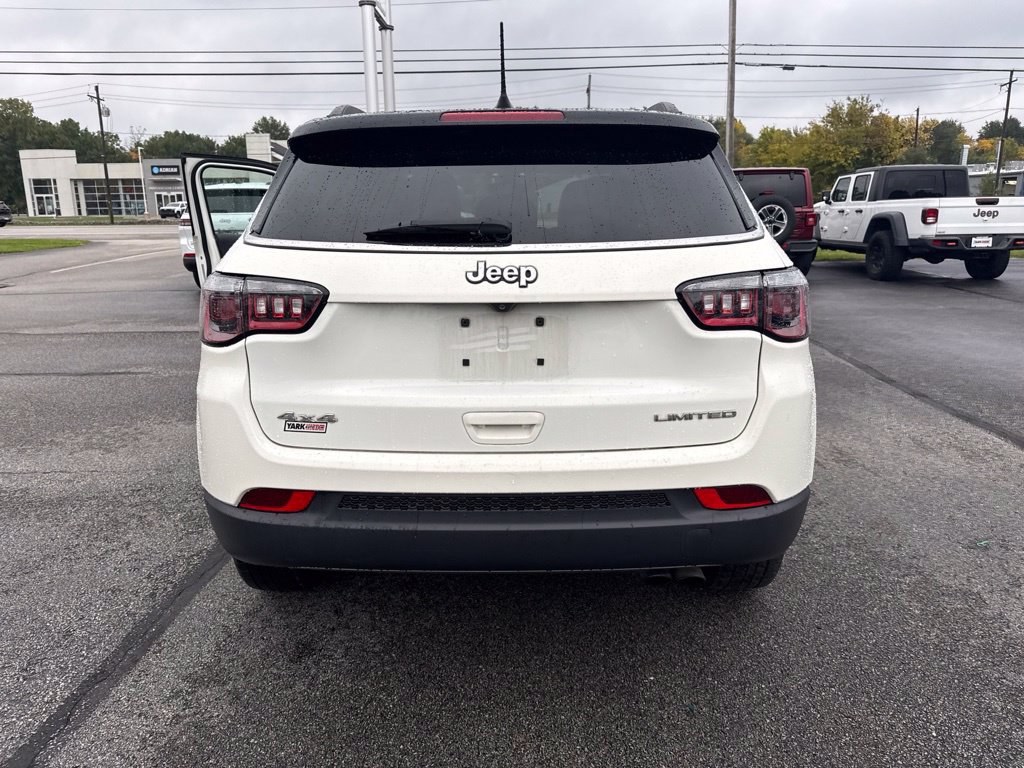 Used 2020 Jeep Compass Limited AWD/4WD image 21