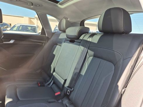 Certified 2024 Audi Q5 2.0T Premium w/ Convenience Package image 19