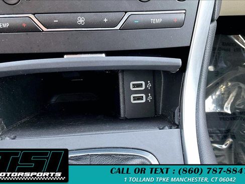 Used 2018 Ford Edge Titanium w/ Equipment Group 302A AWD/4WD image 28