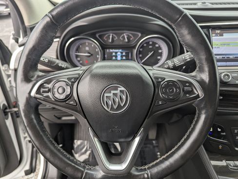 Used 2019 Buick Envision Essence image 34