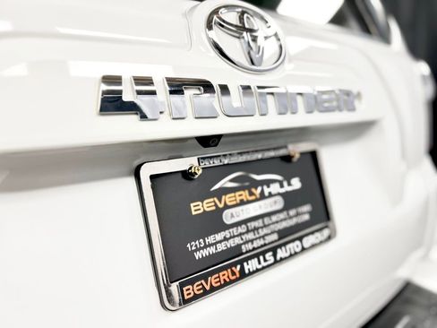 Used 2017 Toyota 4Runner SR5 image 41