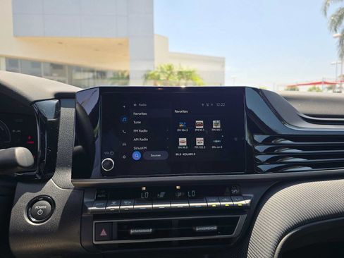 Certified 2026 Toyota Camry SE FWD image 27