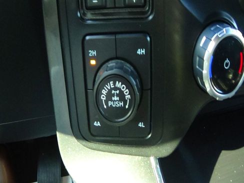 Used 2023 Ford F150 Lariat w/ Equipment Group 502A High AWD/4WD image 37