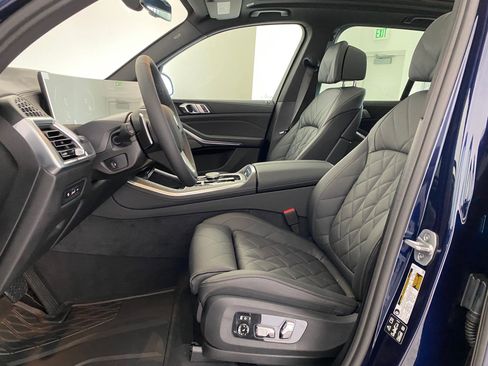 New 2026 BMW X5 xDrive40i w/ Climate Comfort Package image 4