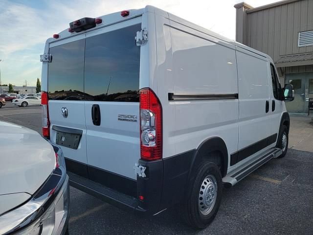 Used 2025 RAM ProMaster 2500 w/ U-Haul Equipment Group FWD image 4