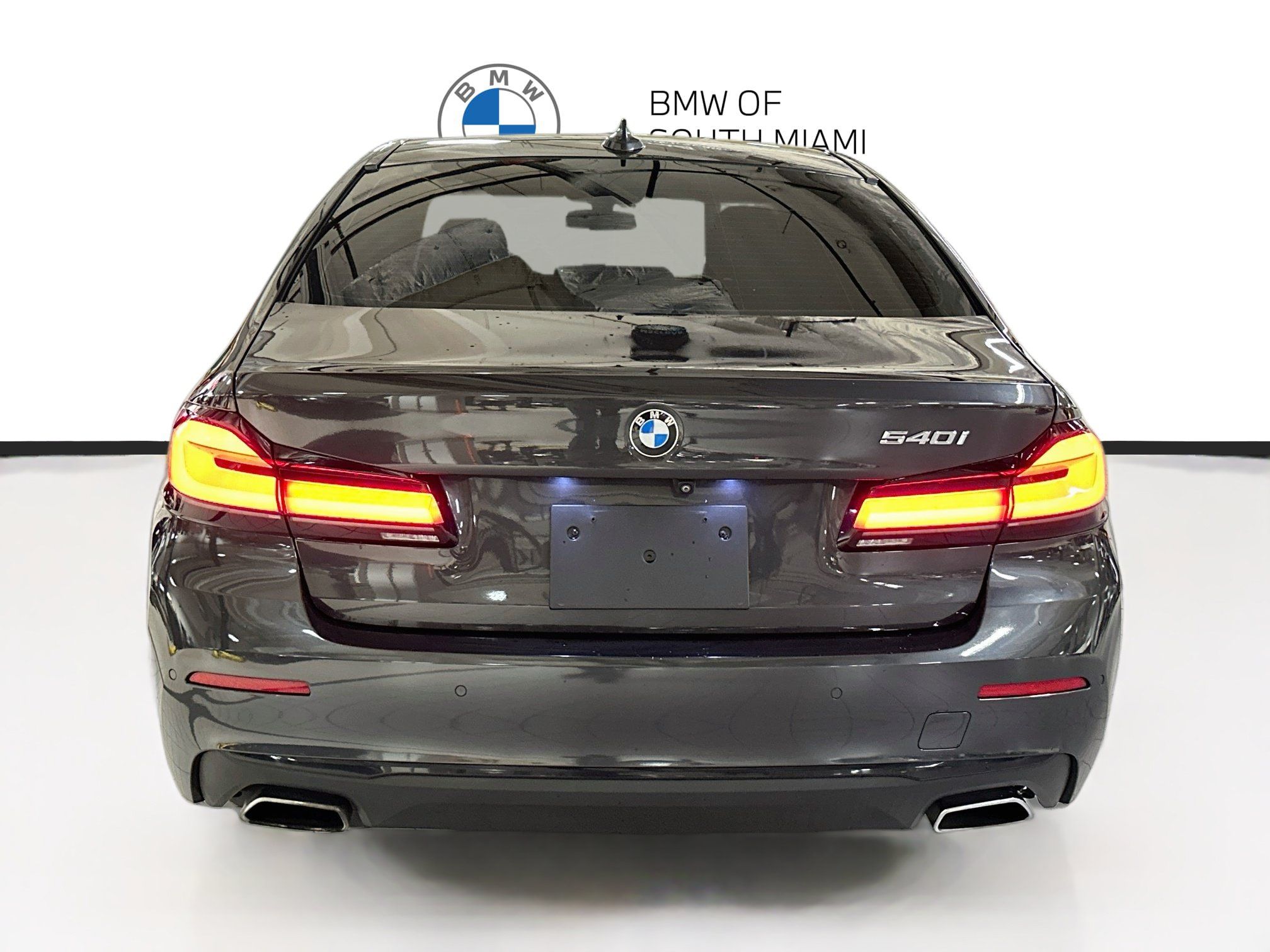 Used 2022 BMW 540i w/ Convenience Package RWD image 6
