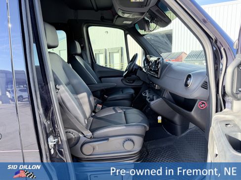 Used 2021 Mercedes-Benz Sprinter 3500 image 19