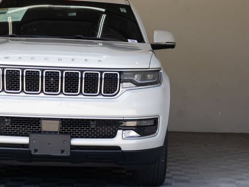 Used 2022 Jeep Wagoneer Series I w/ Convenience Group I RWD image 6