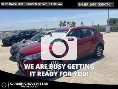 Certified 2024 Nissan Kicks SV