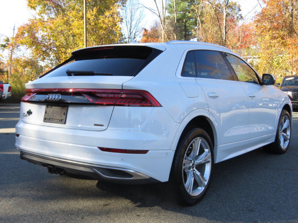 Used 2021 Audi Q8 Premium Plus AWD/4WD image 5