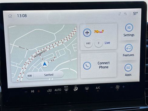 Used 2023 Ford Transit 350 XLT image 16