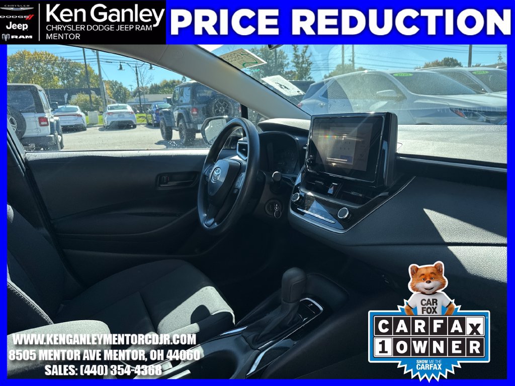 Used 2025 Toyota Corolla LE FWD image 25