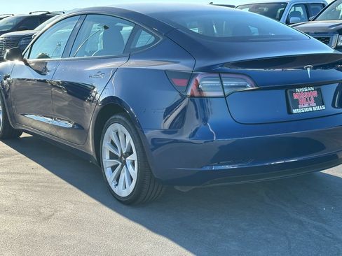 Used 2023 Tesla Model 3 Standard Range RWD image 5