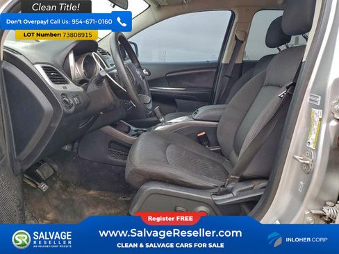Used 2014 Dodge Journey SXT w/ Flexible Seating Group image 9