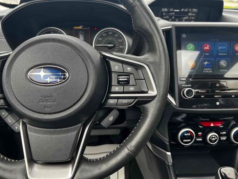 Used 2022 Subaru Forester Limited image 23