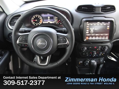 Used 2022 Jeep Renegade Limited image 11