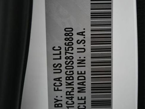 New 2025 Jeep Grand Cherokee L Limited image 23