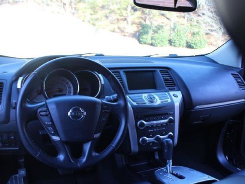 Used 2009 Nissan Murano SL w/ Technology Pkg FWD image 15