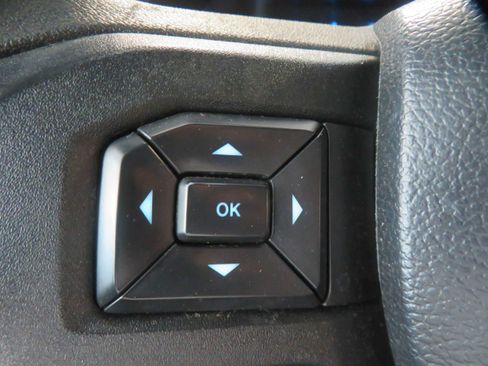 Used 2019 Ford F250 XLT w/ FX4 Off-Road Package AWD/4WD image 30