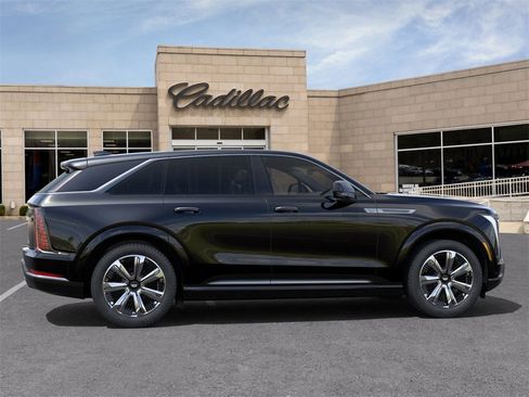 New 2025 Cadillac Escalade IQ Luxury 1 w/ Smart Trailering package image 5