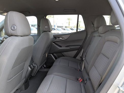 Used 2025 Chevrolet Equinox LT image 14