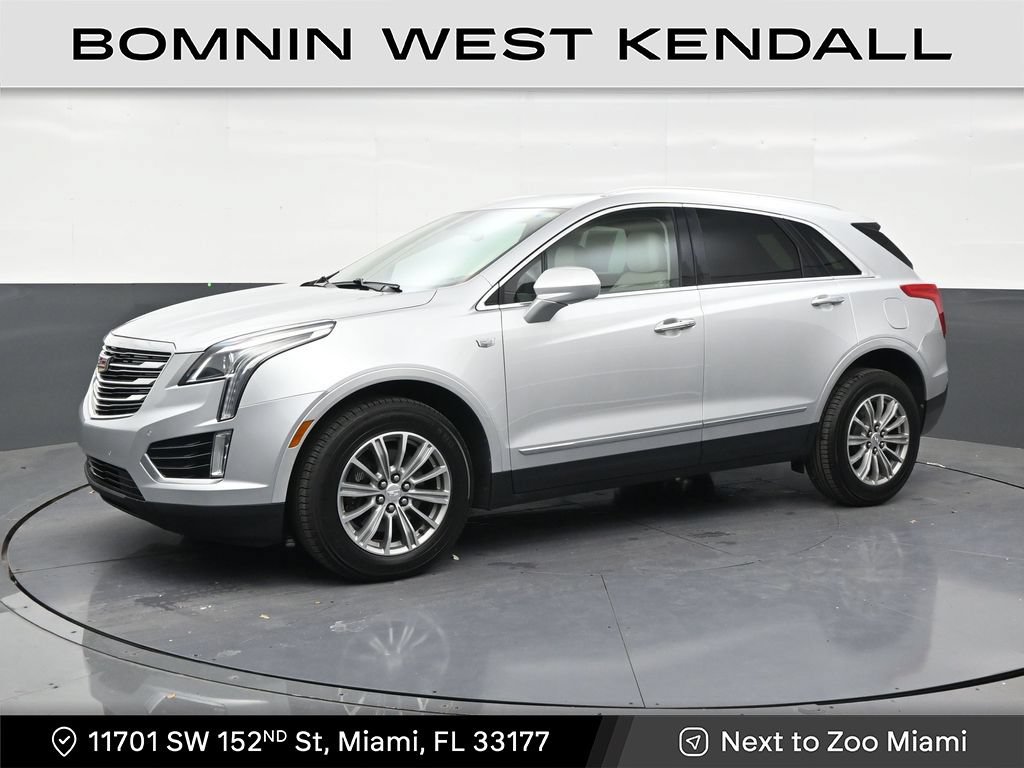 Used 2017 Cadillac XT5 Luxury w/ Driver Awareness Package FWD image 1
